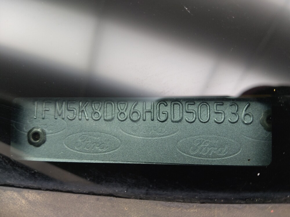 2017 Ford Explorer in Indianapolis, IN 46222 - 18135978 33