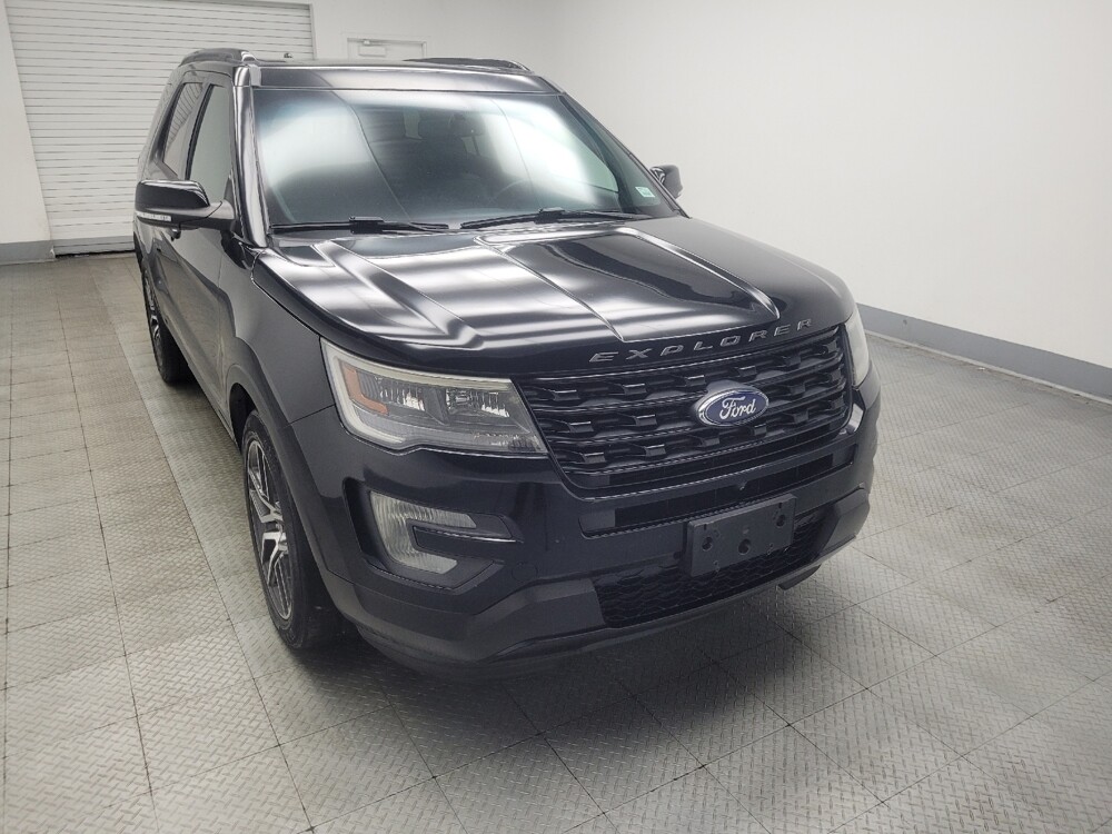 2017 Ford Explorer in Indianapolis, IN 46219 - 18135979 13