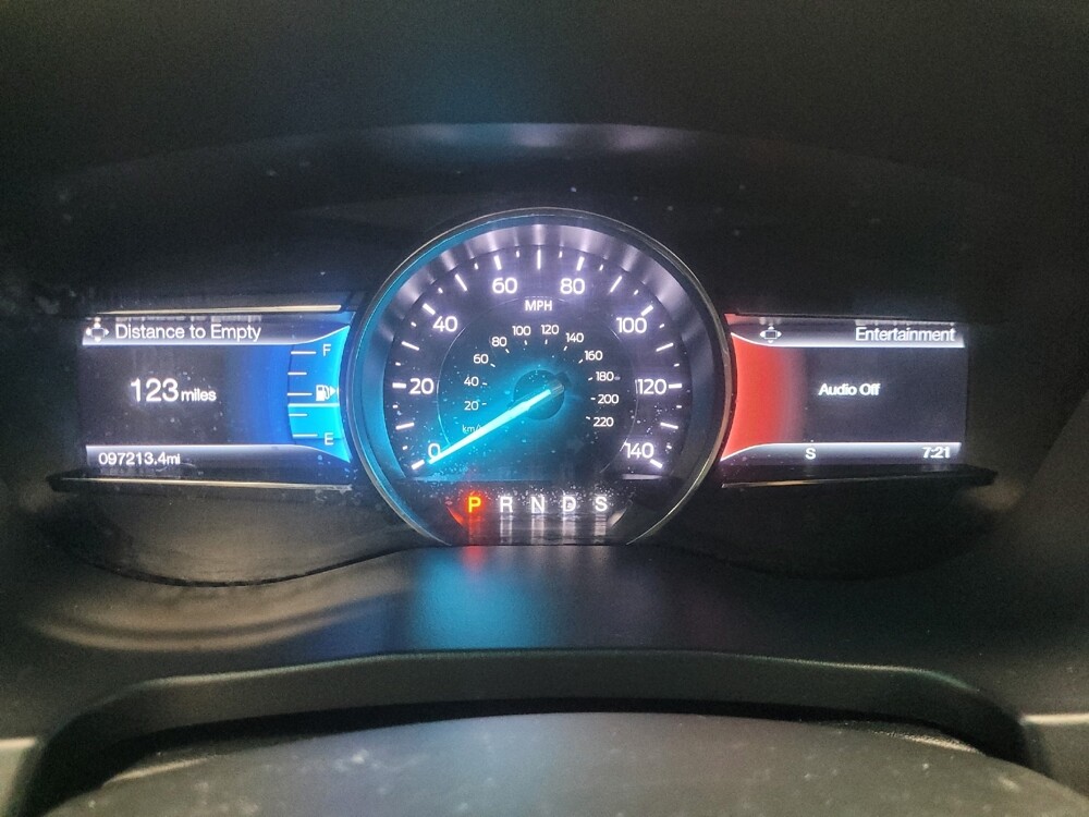 2017 Ford Explorer in Indianapolis, IN 46219 - 18135979 23