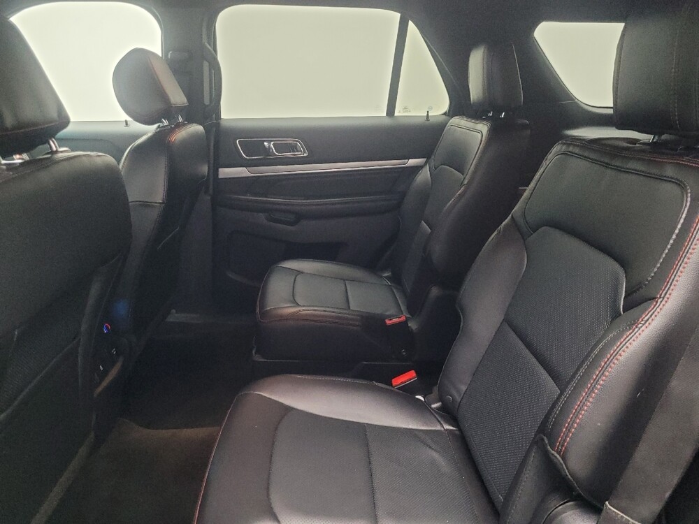 2017 Ford Explorer in Indianapolis, IN 46219 - 18135979 18