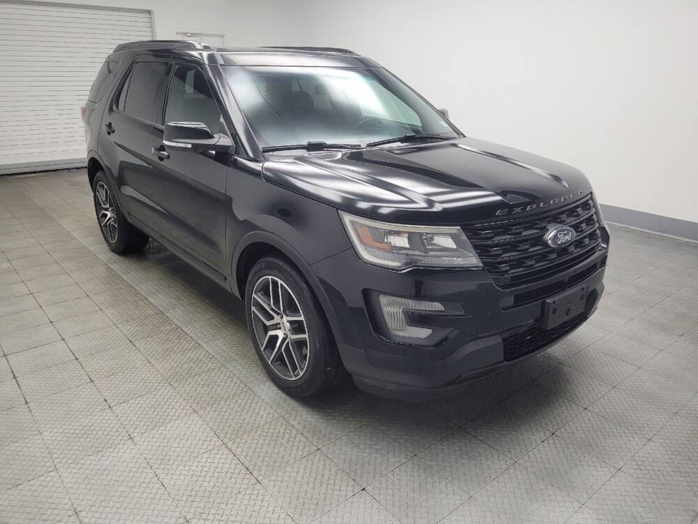2017 Ford Explorer in Indianapolis, IN 46219 - 18135979 11