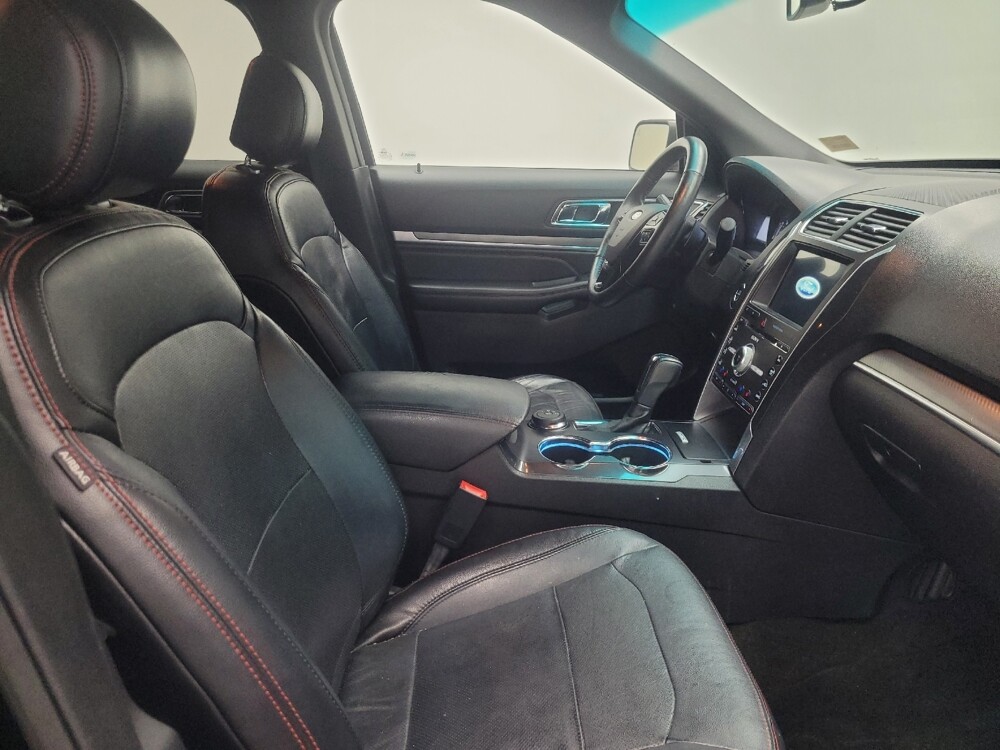 2017 Ford Explorer in Indianapolis, IN 46219 - 18135979 21