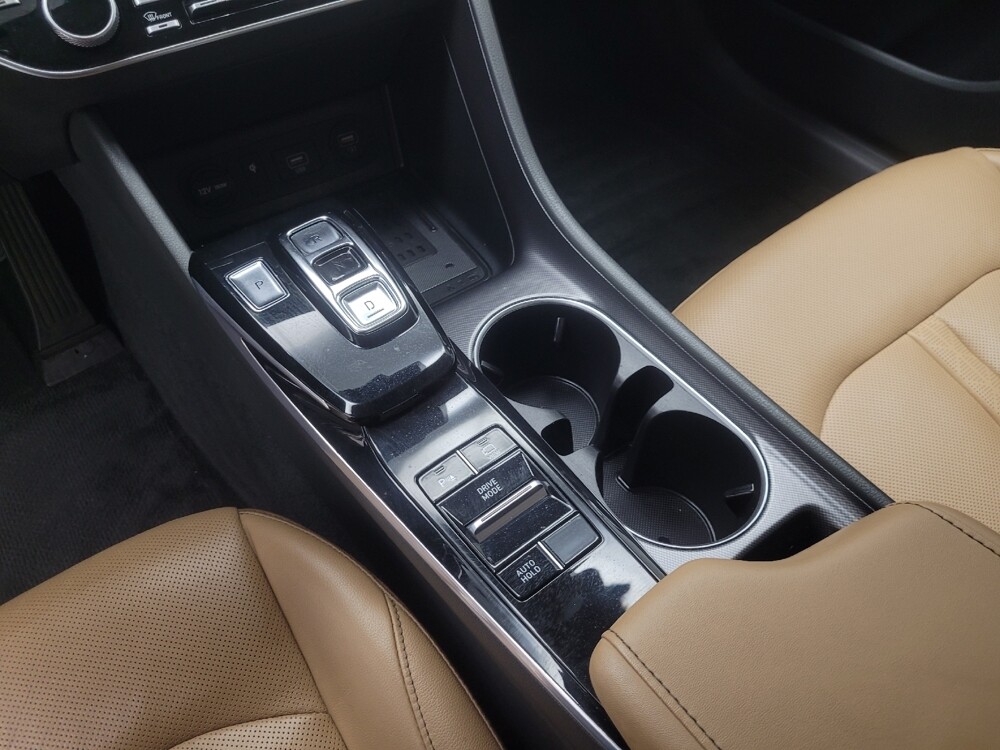 2021 Hyundai Sonata in Indianapolis, IN 46222 - 18135980 26