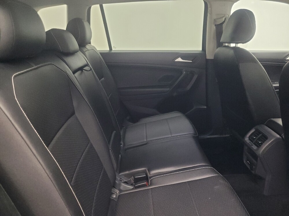 2021 Volkswagen Tiguan in Indianapolis, IN 46219 - 18135982 19