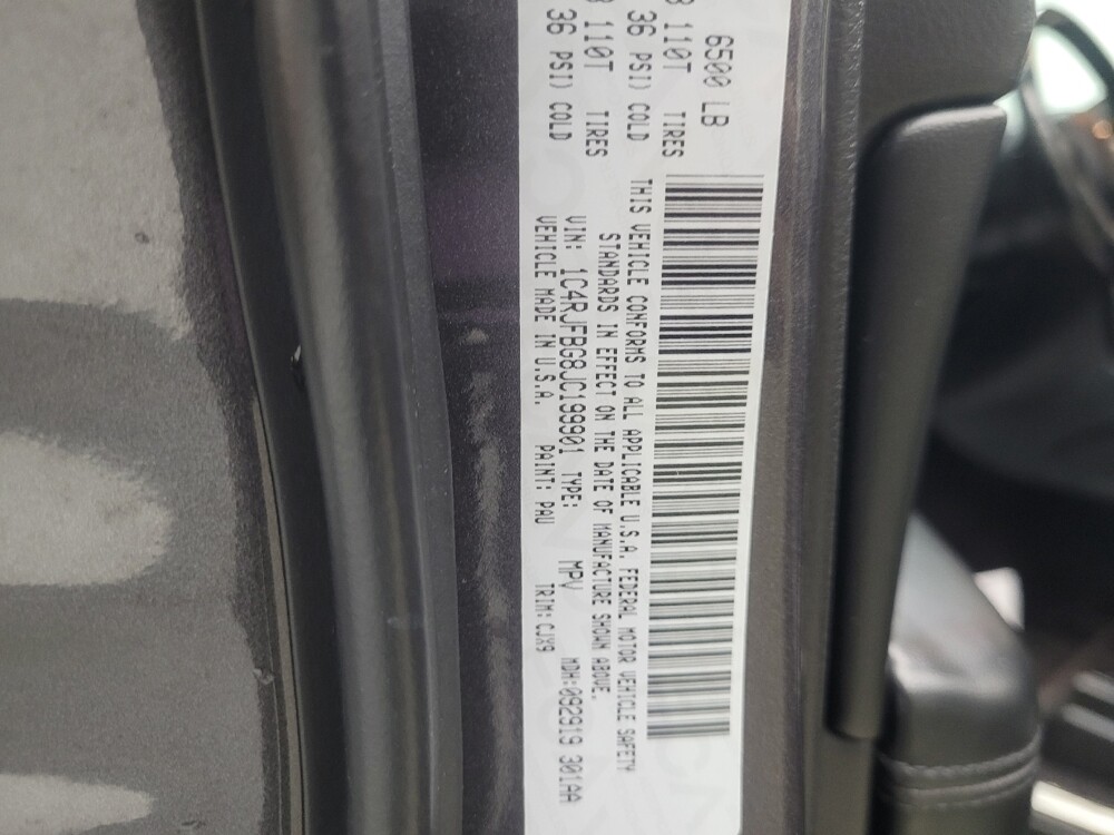 2018 Jeep Grand Cherokee in Indianapolis, IN 46219 - 18135984 33