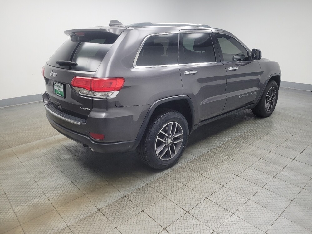 2018 Jeep Grand Cherokee in Indianapolis, IN 46219 - 18135984 10