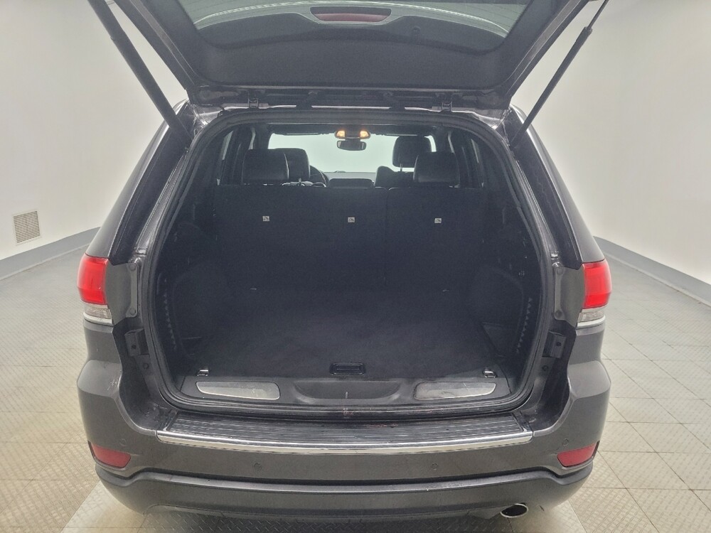 2018 Jeep Grand Cherokee in Indianapolis, IN 46219 - 18135984 29