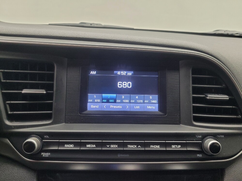 2019 Hyundai Elantra in Indianapolis, IN 46222 - 18135985 25