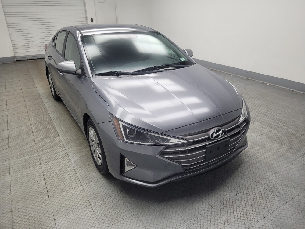 2019 Hyundai Elantra in Indianapolis, IN 46222 - 18135985 13