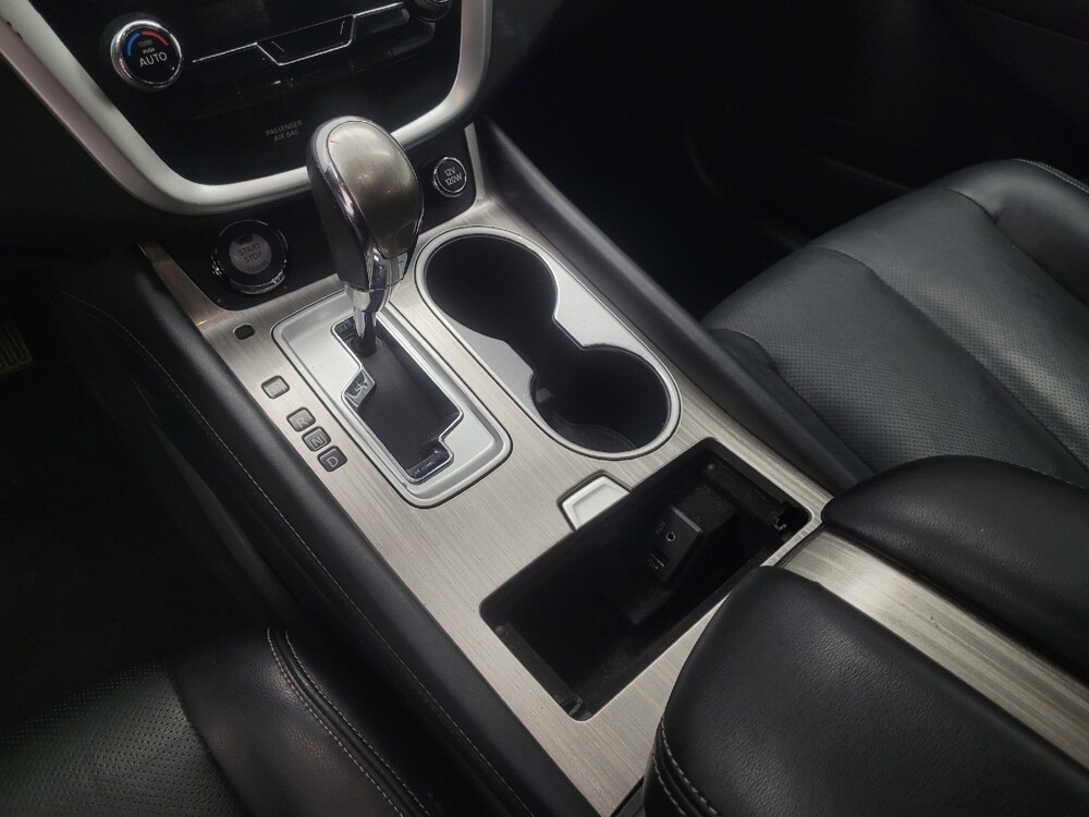 2017 Nissan Murano in Indianapolis, IN 46222 - 18135986 26