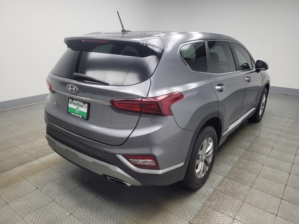 2019 Hyundai Santa Fe in Indianapolis, IN 46222 - 18135988 9