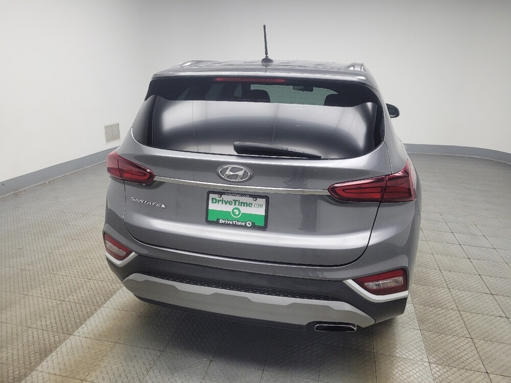 2019 Hyundai Santa Fe in Indianapolis, IN 46222 - 18135988 7