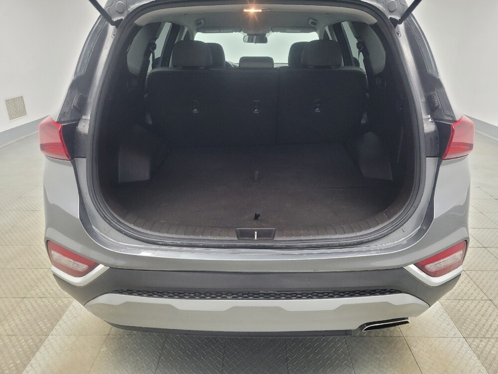 2019 Hyundai Santa Fe in Indianapolis, IN 46222 - 18135988 29