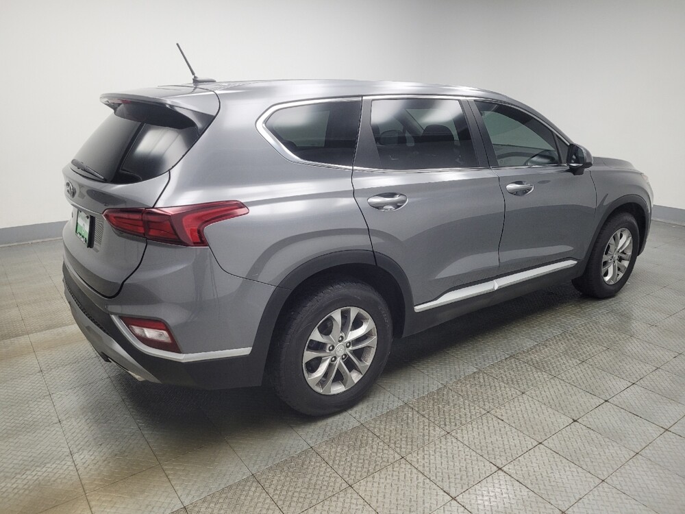 2019 Hyundai Santa Fe in Indianapolis, IN 46222 - 18135988 10