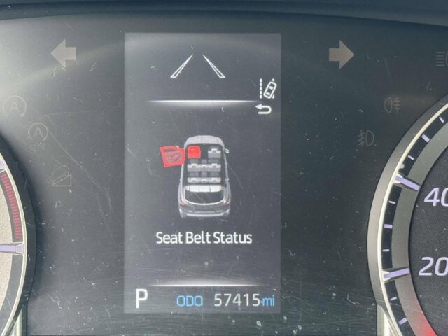 2022 Toyota Highlander in Winchester, VA 22602 - 18135994 32