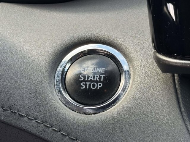 2022 Toyota Highlander in Winchester, VA 22602 - 18135994 24