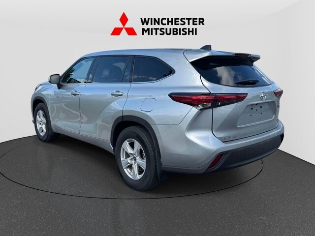 2022 Toyota Highlander in Winchester, VA 22602 - 18135994 4