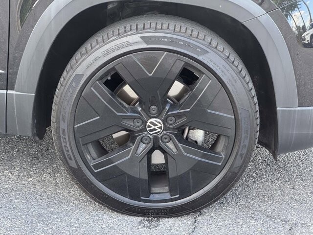 2022 Volkswagen Taos in Winchester, VA 22602 - 18135995 32