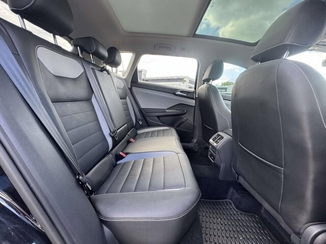 2022 Volkswagen Taos in Winchester, VA 22602 - 18135995 11