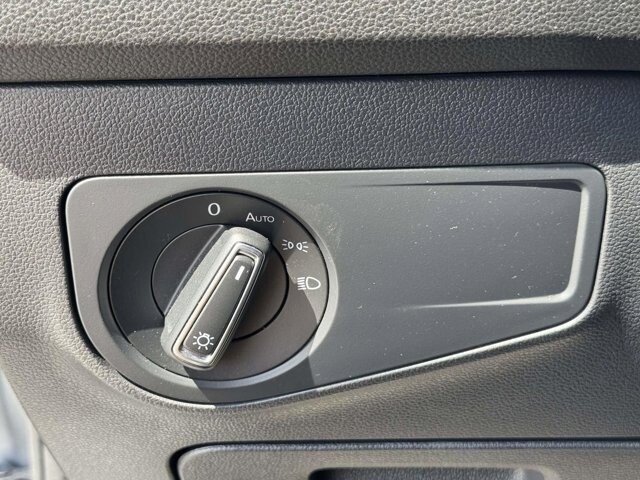2022 Volkswagen Tiguan in Winchester, VA 22602 - 18135998 44