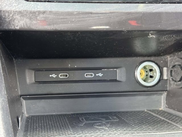 2022 Volkswagen Tiguan in Winchester, VA 22602 - 18135998 20