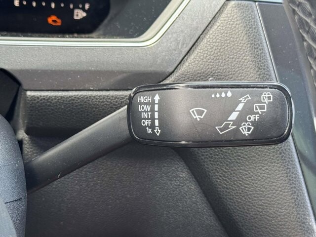 2022 Volkswagen Tiguan in Winchester, VA 22602 - 18135998 30