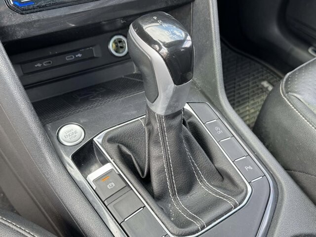 2022 Volkswagen Tiguan in Winchester, VA 22602 - 18135998 41