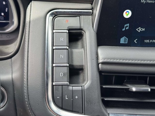 2022 Chevrolet Suburban in Winchester, VA 22602 - 18136003 39