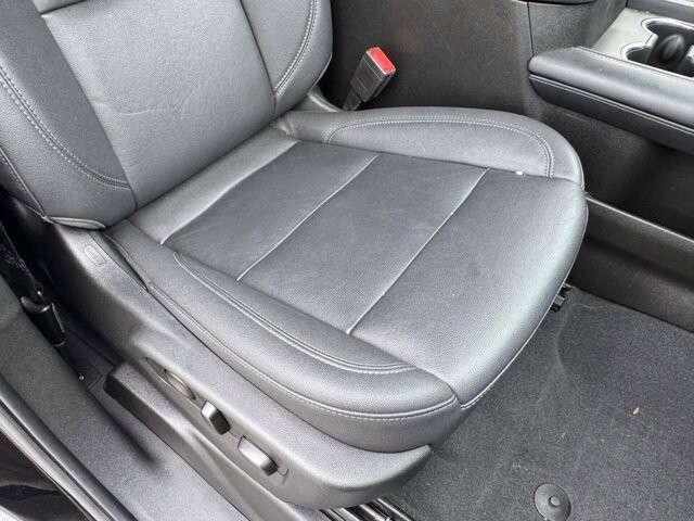 2022 Chevrolet Suburban in Winchester, VA 22602 - 18136003 10