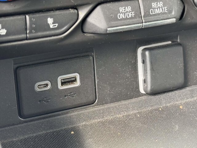 2022 Chevrolet Suburban in Winchester, VA 22602 - 18136003 37