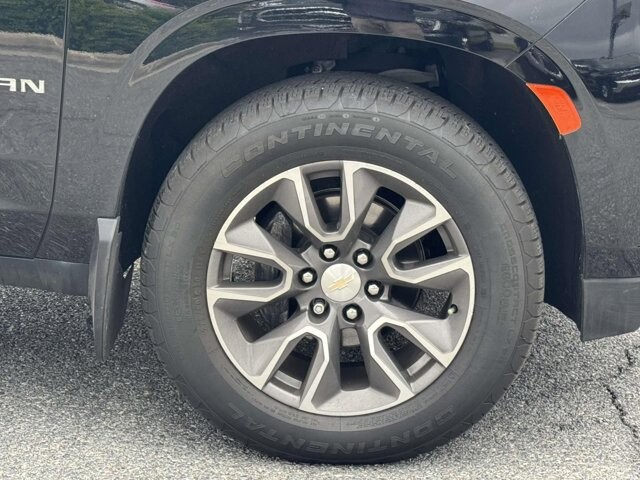 2022 Chevrolet Suburban in Winchester, VA 22602 - 18136003 32
