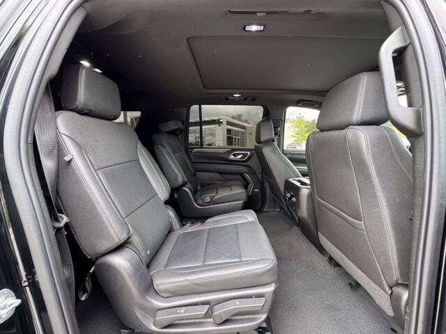 2022 Chevrolet Suburban in Winchester, VA 22602 - 18136003 9