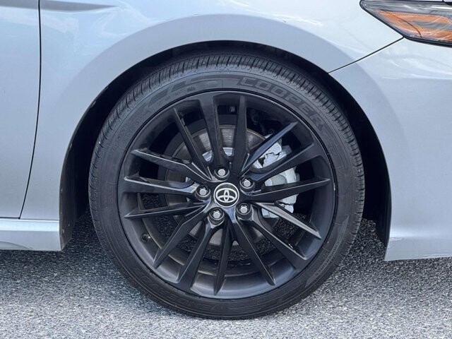 2021 Toyota Camry in Winchester, VA 22602 - 18136005 32