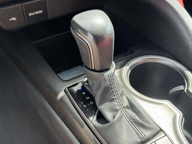2021 Toyota Camry in Winchester, VA 22602 - 18136005 20