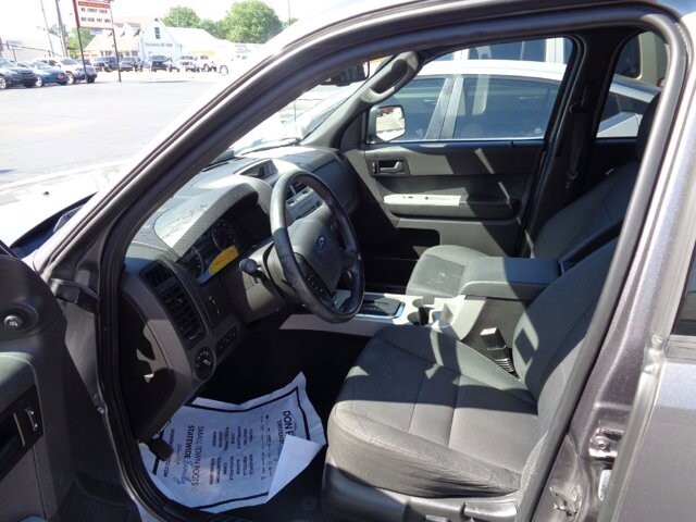 2011 Ford Escape in Lebanon, TN 37087-3302 - 18136011 5