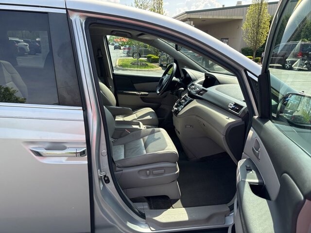 2013 Honda Odyssey in Marysville, OH 43040 - 18136016 42