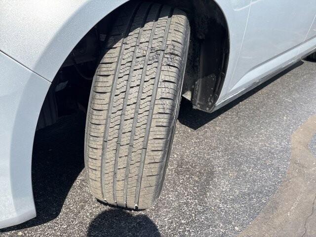 2013 Honda Odyssey in Marysville, OH 43040 - 18136016 11