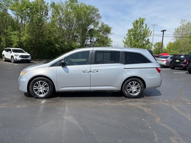 2013 Honda Odyssey in Marysville, OH 43040 - 18136016 4