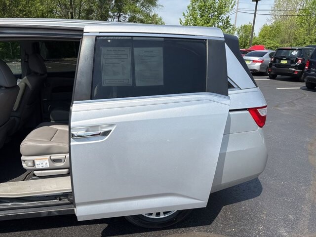 2013 Honda Odyssey in Marysville, OH 43040 - 18136016 30