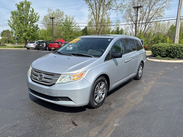 2013 Honda Odyssey in Marysville, OH 43040 - 18136016 3
