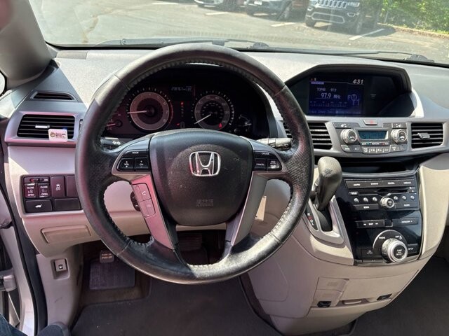 2013 Honda Odyssey in Marysville, OH 43040 - 18136016 18