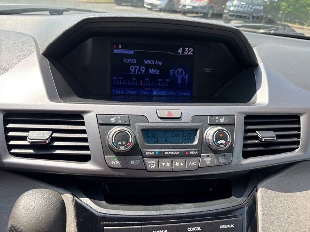 2013 Honda Odyssey in Marysville, OH 43040 - 18136016 25