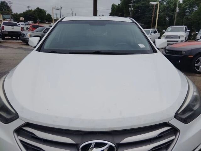2017 Hyundai Santa Fe in Greenville, SC 29607 - 18136020 10