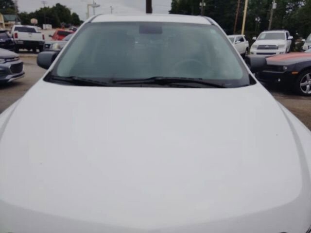 2017 Chevrolet Equinox in Greenville, SC 29607 - 18136021 9