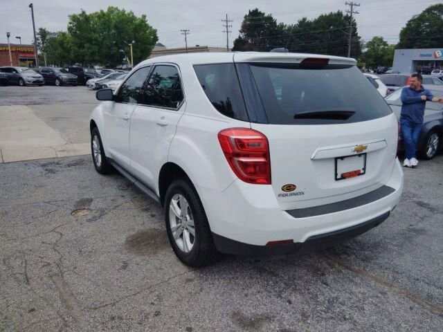 2017 Chevrolet Equinox in Greenville, SC 29607 - 18136021 5