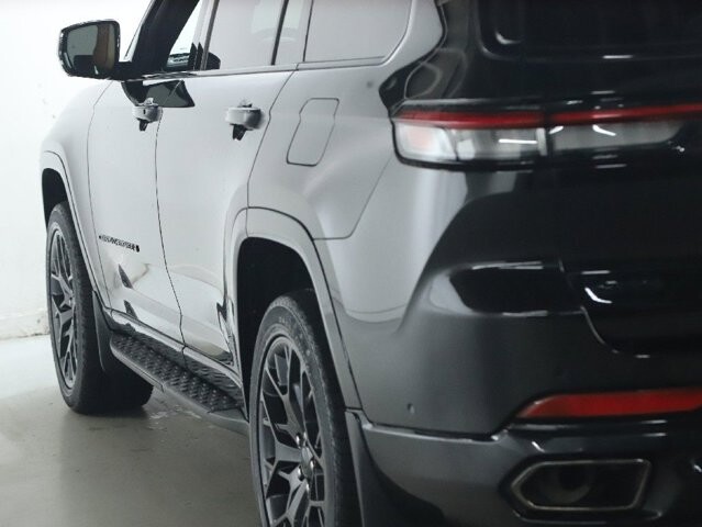 2025 Jeep Grand Cherokee L in Bedford, OH 44146 - 18136025 47