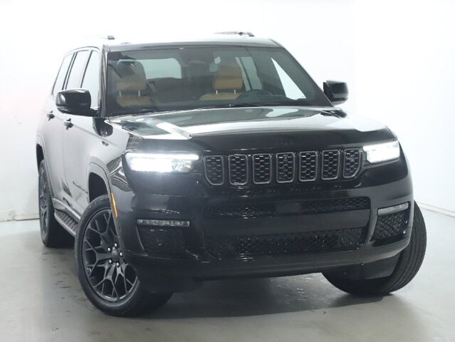 2025 Jeep Grand Cherokee L in Bedford, OH 44146 - 18136025 2