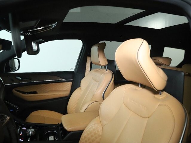 2025 Jeep Grand Cherokee L in Bedford, OH 44146 - 18136025 24