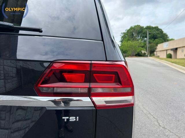 2018 Volkswagen Atlas in Decatur, GA 30032 - 18136028 17