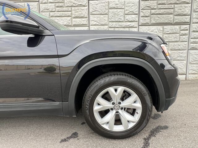 2018 Volkswagen Atlas in Decatur, GA 30032 - 18136028 11